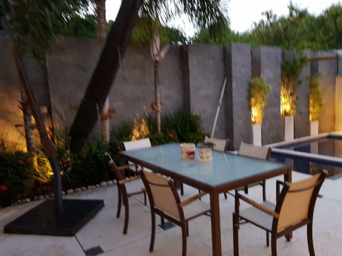 Casa Alto Padrao Na Ferradura Em Com Piscina Privativa * Armacao dos Buzios