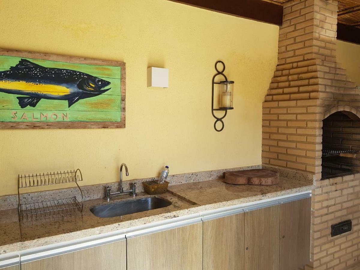Holiday home Casa Alto Padrao Na Ferradura Em Com Piscina Privativa *